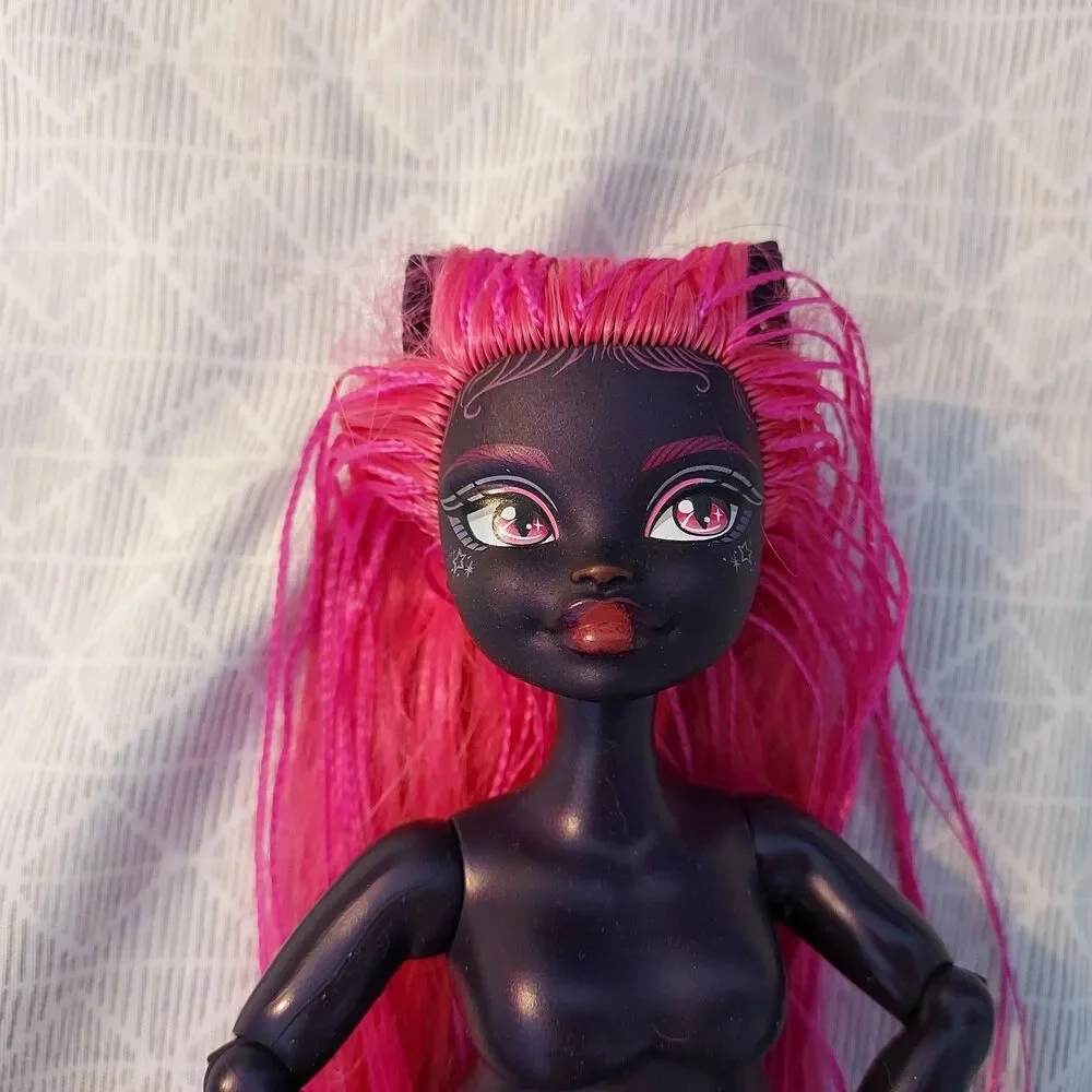 Monster High Catty Noir G3 Nude Doll No Tail Plus Size Pink Hair Jointed 11
